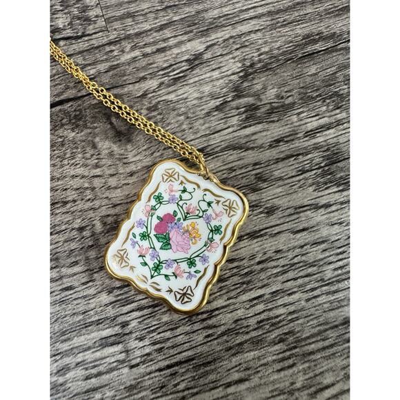 Vintage Porcelain Pendant Franklin Mint Valentine Sweetheart 18” Chain Floral - Picture 10 of 13
